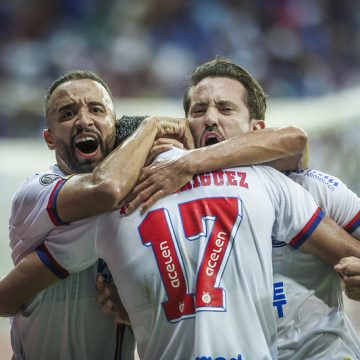 Deu Bahêa na Libertadores! Tricolor goleia The Strongest e avança no torneio