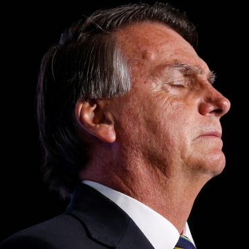 PGR denuncia Jair Bolsonaro e ex-ministros por tentativa de golpe em 2022