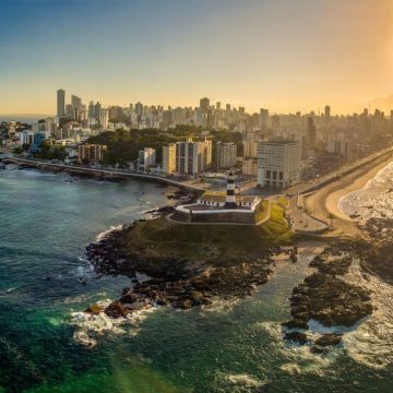 Salvador tem 20 praias impróprias para banho neste fim de semana; saiba quais são