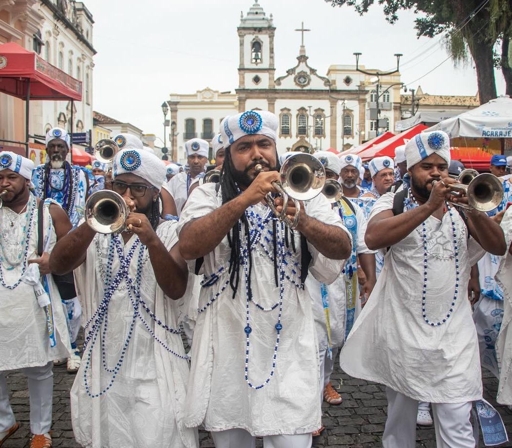 Filhos de Gandhy comemora 76 anos com festa no Centro Histórico de Salvador