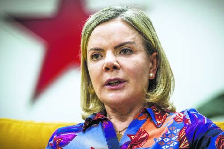 Gleisi Hoffmann comenta decisão do STF sobre Bolsonaro: ‘A Justiça falou’