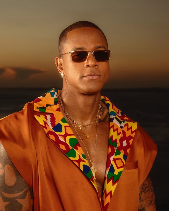 Sucesso tamanho GG: Leo Santana é cotado para receber maior honraria da Alba