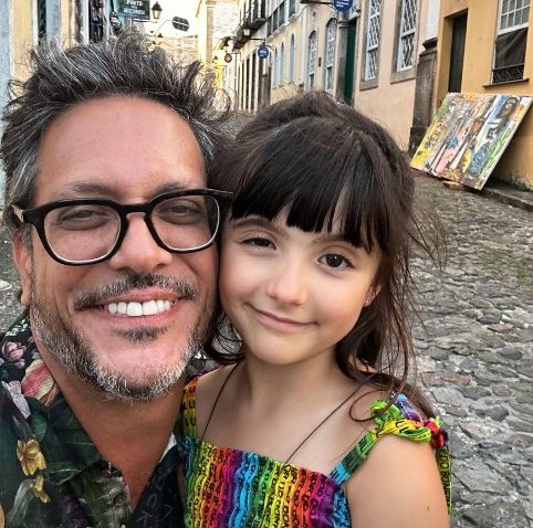 Em Salvador, Lúcio Mauro Filho celebra os 7 anos da filha caçula: ‘Minha pequena grande sereia’