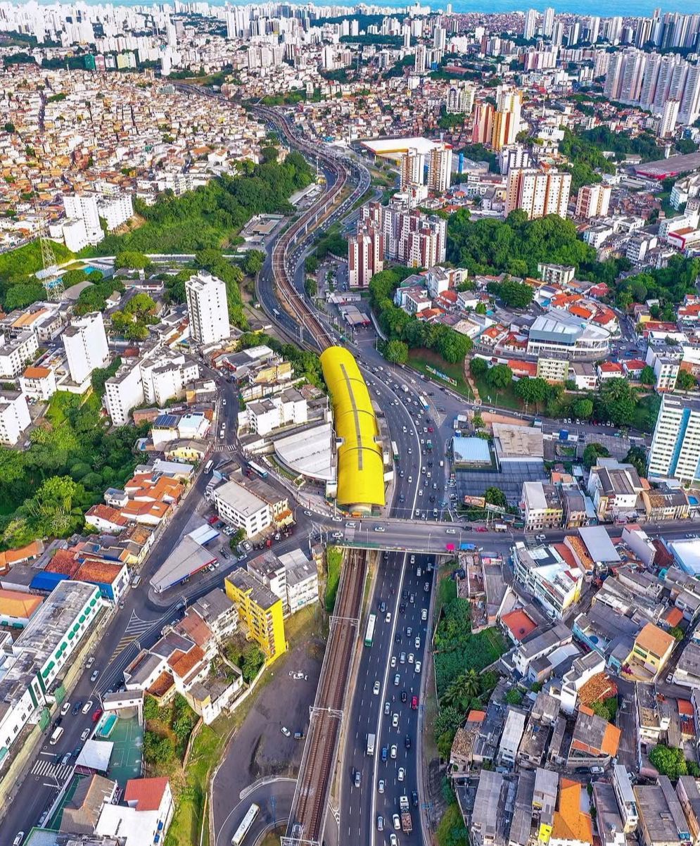 Famosa avenida em Salvador recebe autorização para implantar faixa exclusiva para motociclistas