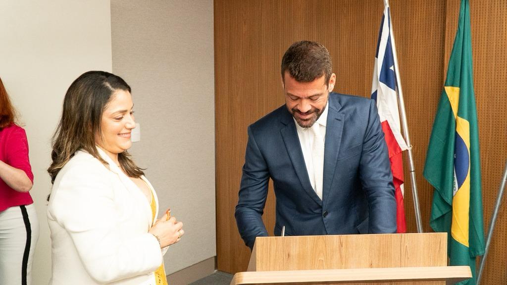 MP-BA e Prefeitura assinam acordo para enfrentamento da violação dos direitos das crianças e adolescentes durante o Carnaval