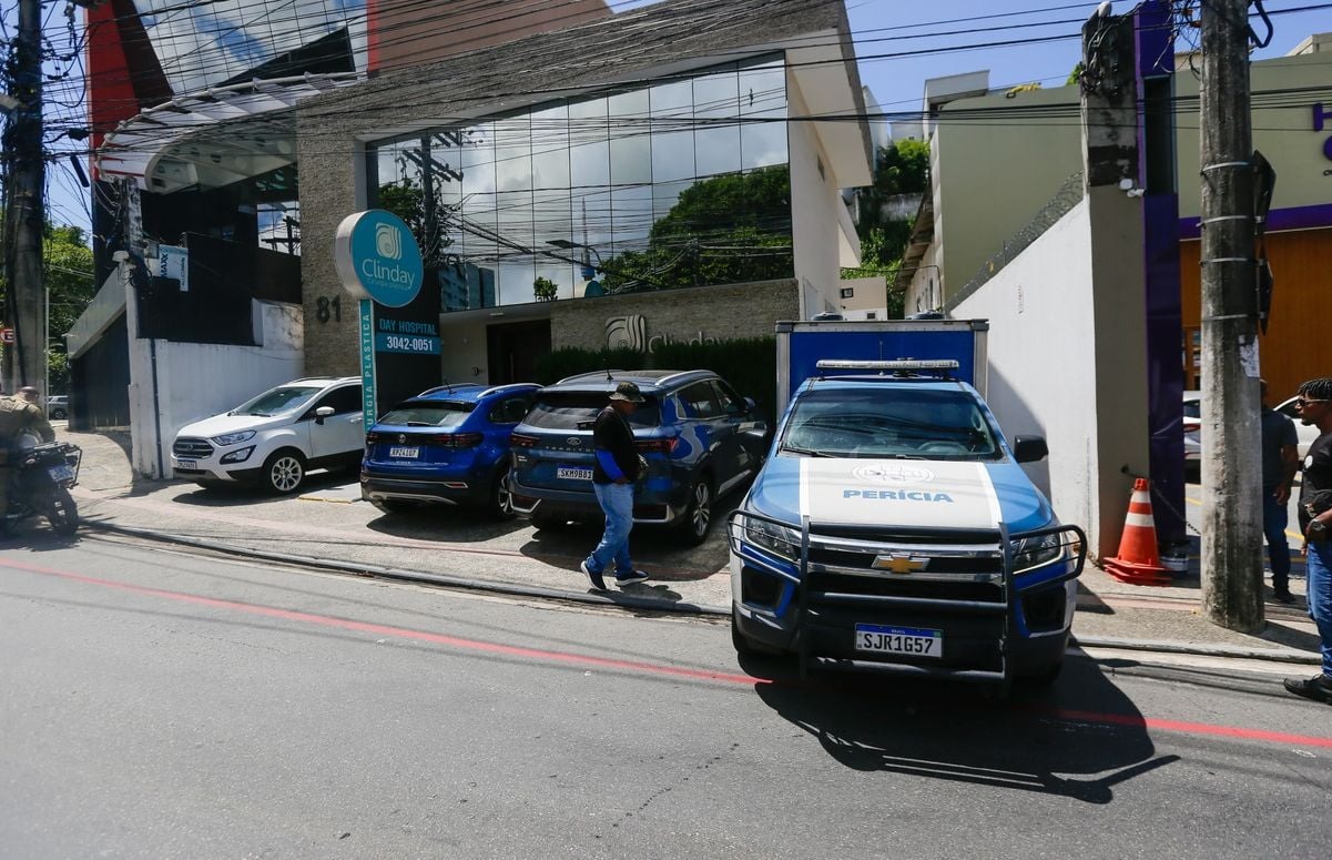 Mulher morre após realizar três cirurgias plásticas em clínica de estética em Salvador