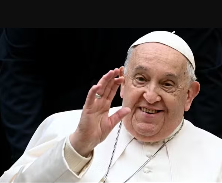 Papa Francisco sofreu dois episódios de insuficiência respiratória