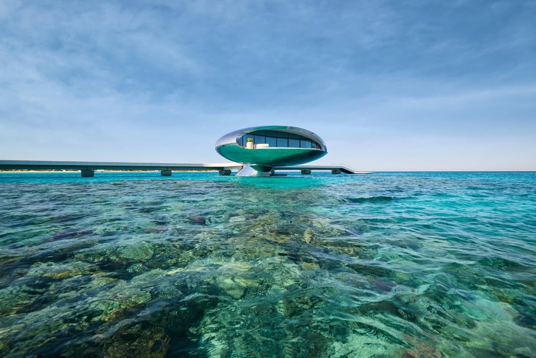 Conheça o Shebara, resort futurista que acaba de ser inaugurado na Arábia Saudita