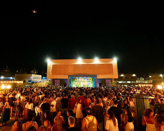 No clima do Verão, Shopping Barra tem programação com música eletrônica, “Axé das Antigas” e espetáculo infantil; confira