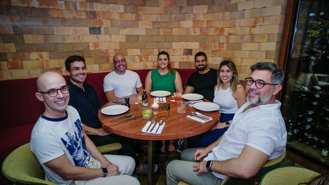 Gabriel Magalhães, Rodrigo Sampaio, Cau Meireles, Thamara Menezes, Eric Miranda, Lara Guimarães e Flávio Dultra