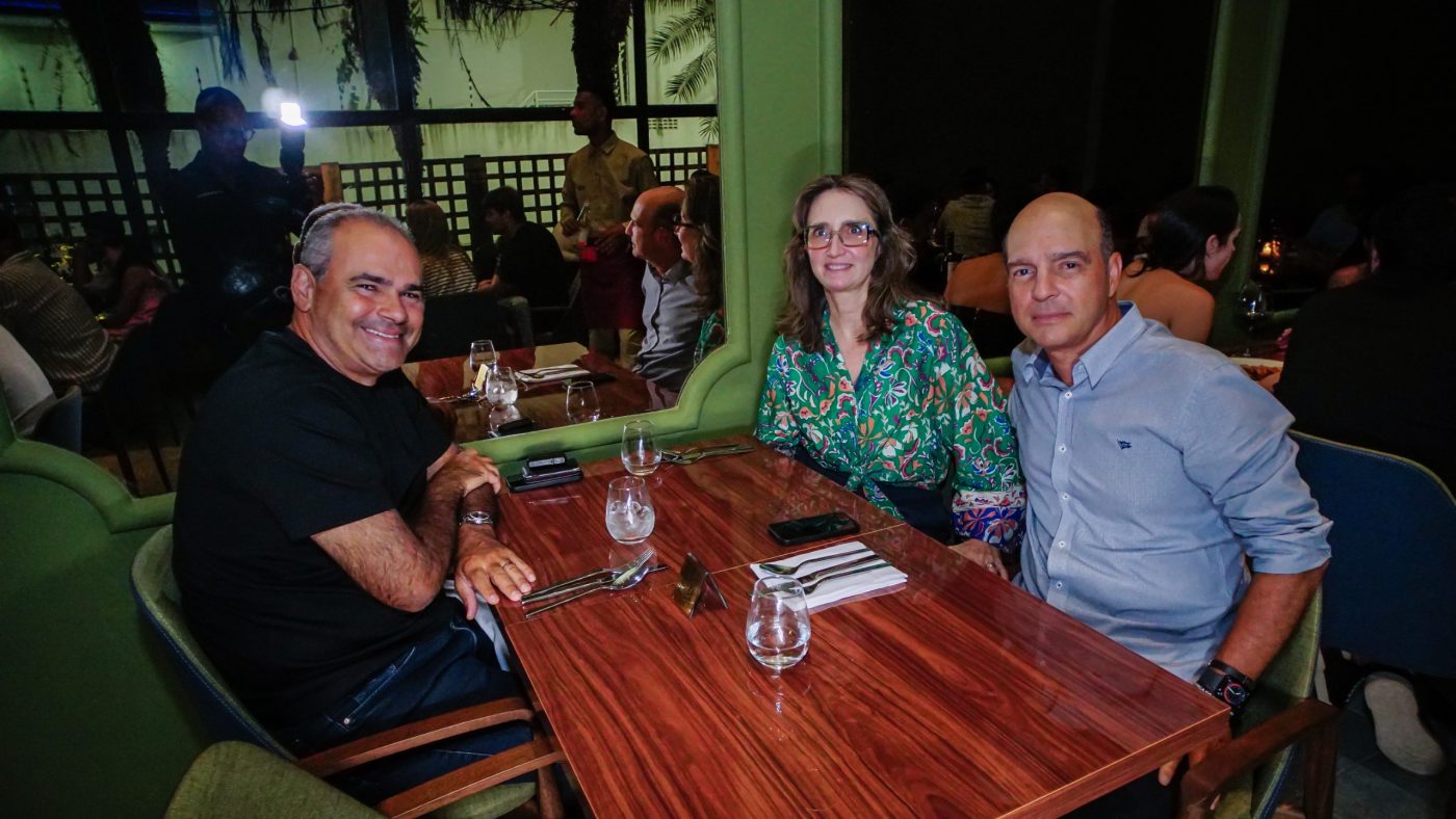 Francisco Pinheiro, Luciana e Adriano Peixoto