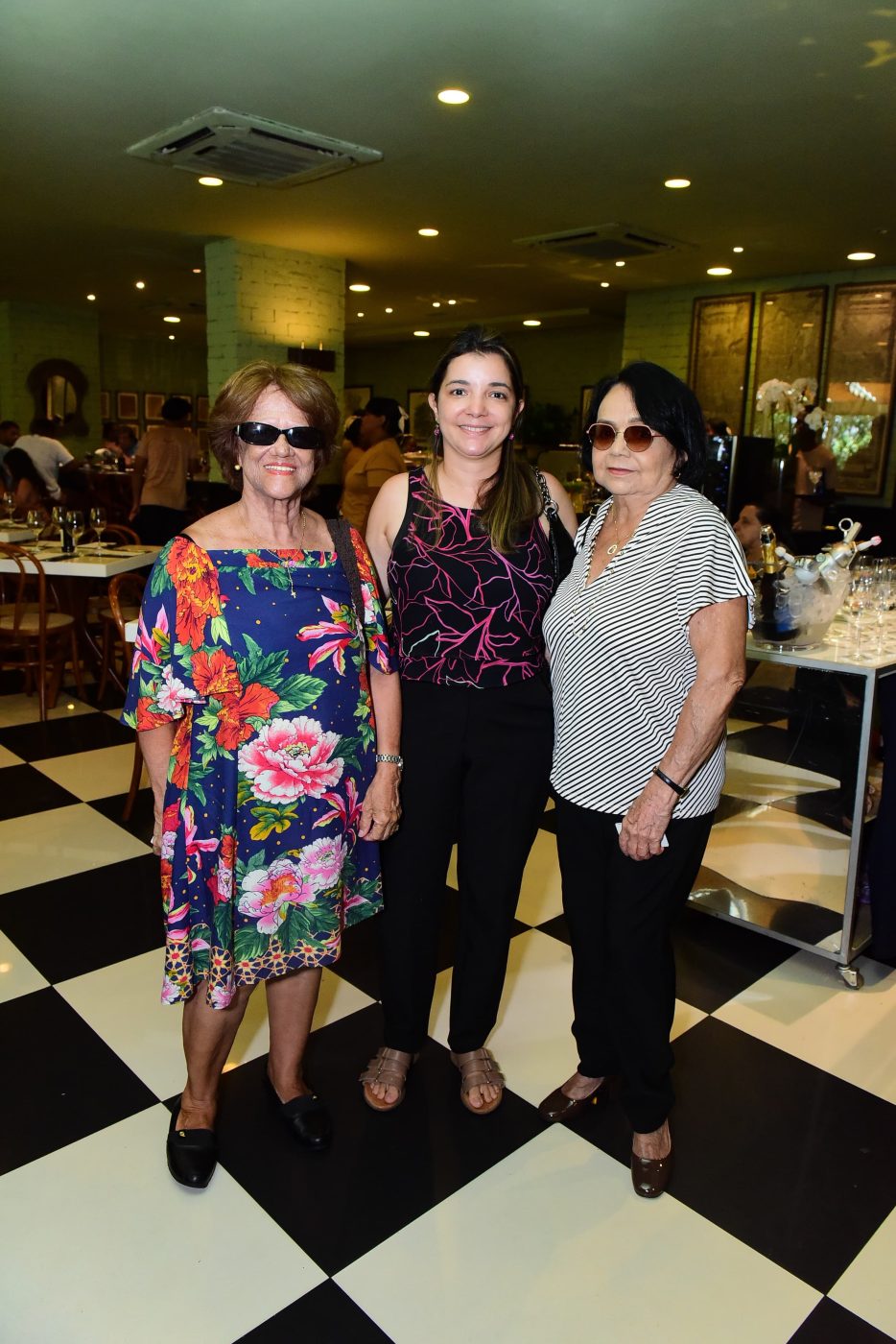 Vera Lúcia, Fabiana Mendes e Euda Beltrão 