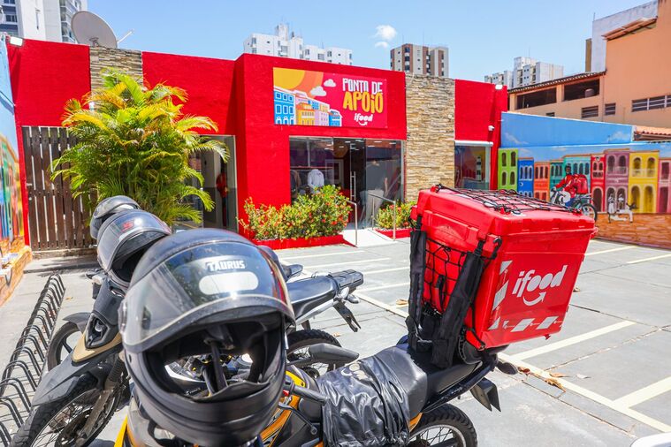 iFood inaugura primeiro ponto de apoio para entregadores em Salvador; saiba onde fica