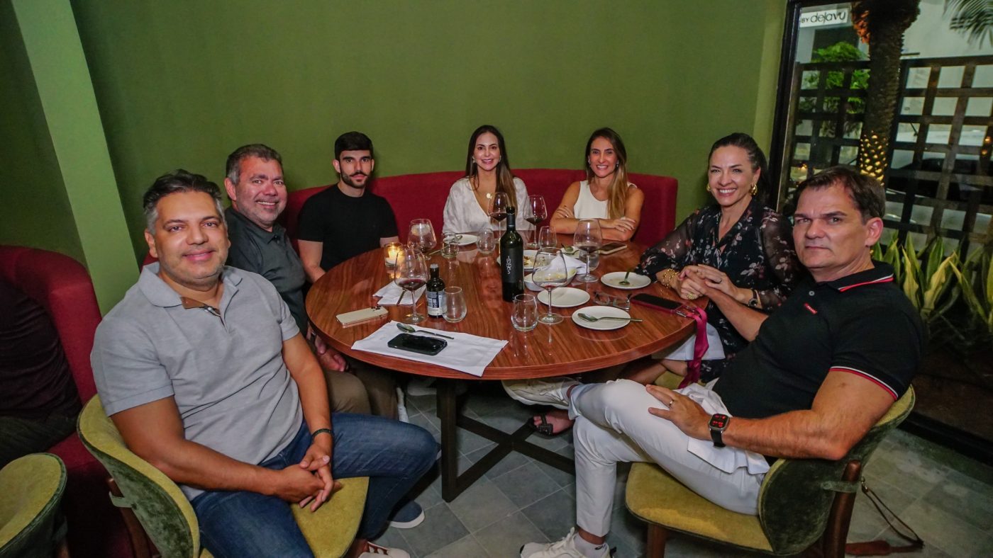 Rafael Melo, Bruno Boelrdone Filho, Mercia Bordoni, Tatiana Melo, Manu e Marcos Gordilho