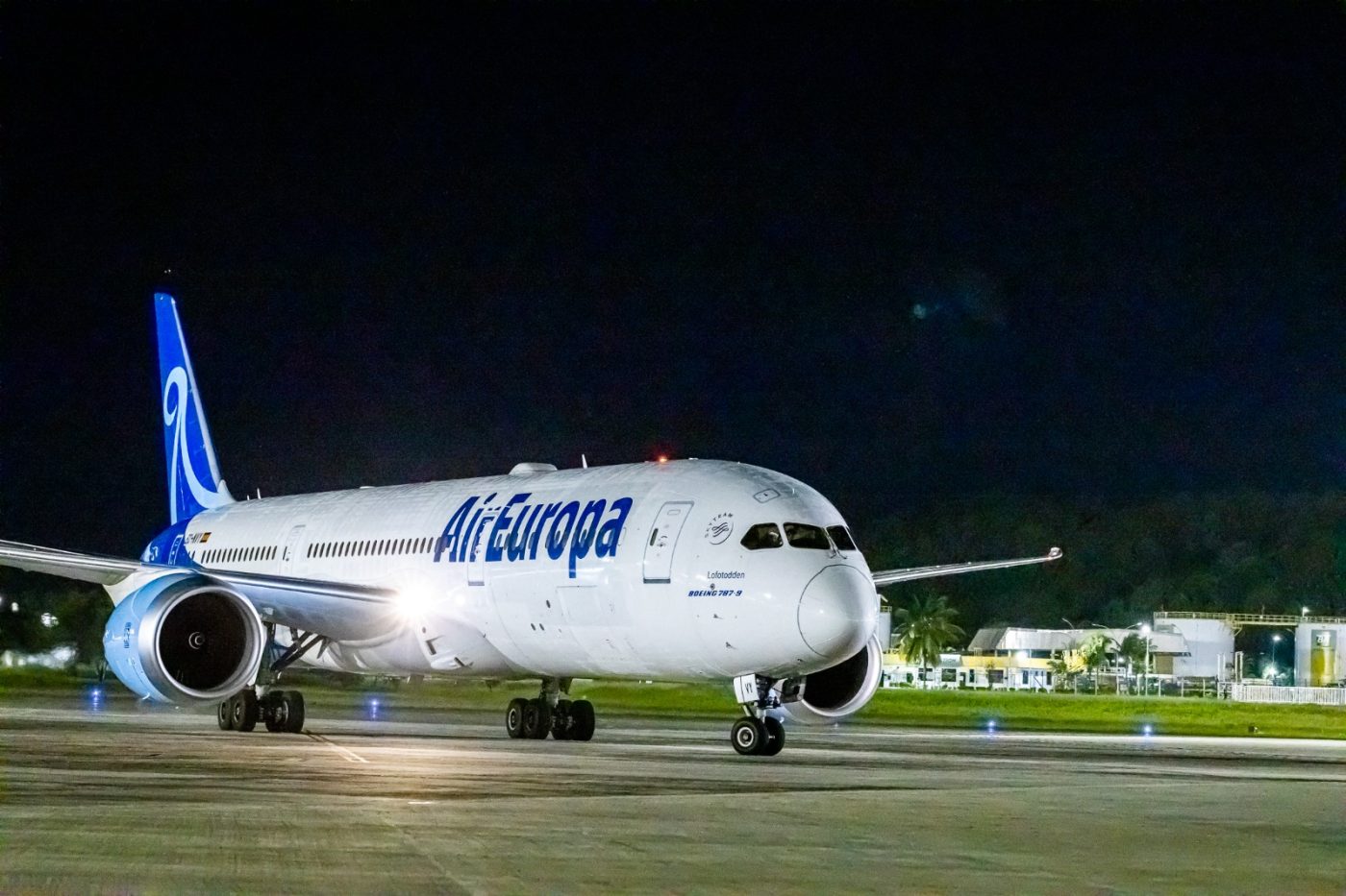 Problema com combustível faz avião da Air Europa realizar parada em Salvador