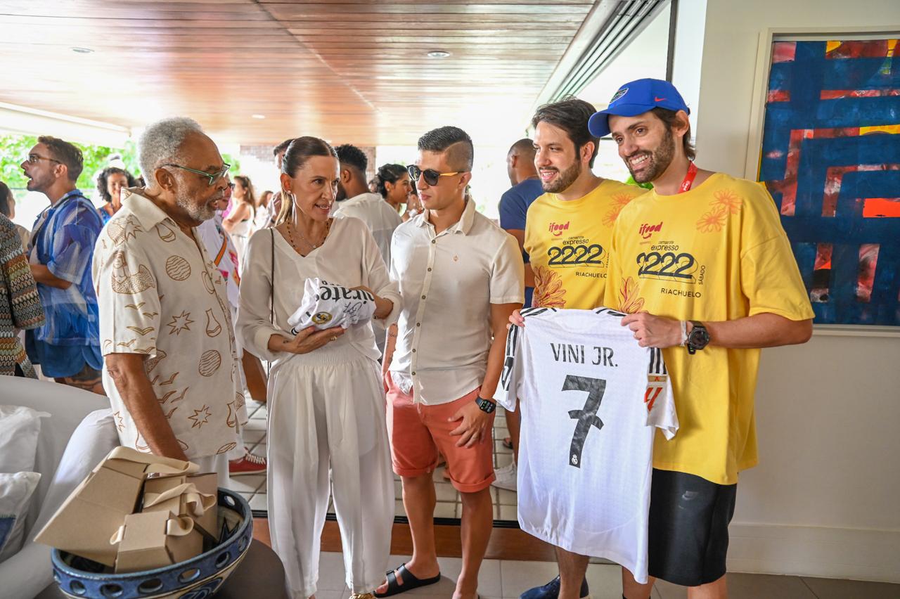 Gilberto Gil, Flora Gil, Filipe Molina, Luiz Andrade Lima e Jorge Peixoto