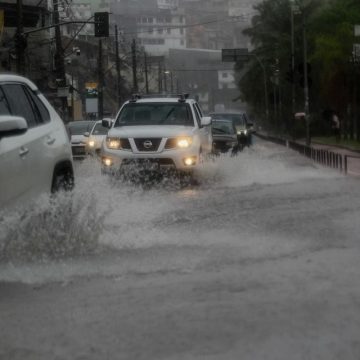 Cidades baianas entram em alerta de tempestade; saiba quais