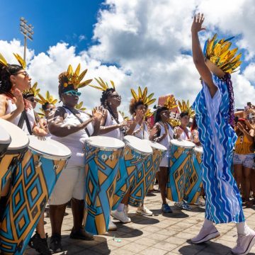 Ainda estou aqui: Arrastão da Quarta de Cinzas encerra Carnaval de Salvador 2025