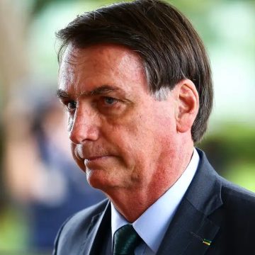 Prazo para defesa de Bolsonaro sobre denúncia de tentativa de golpe termina nesta quinta (6)