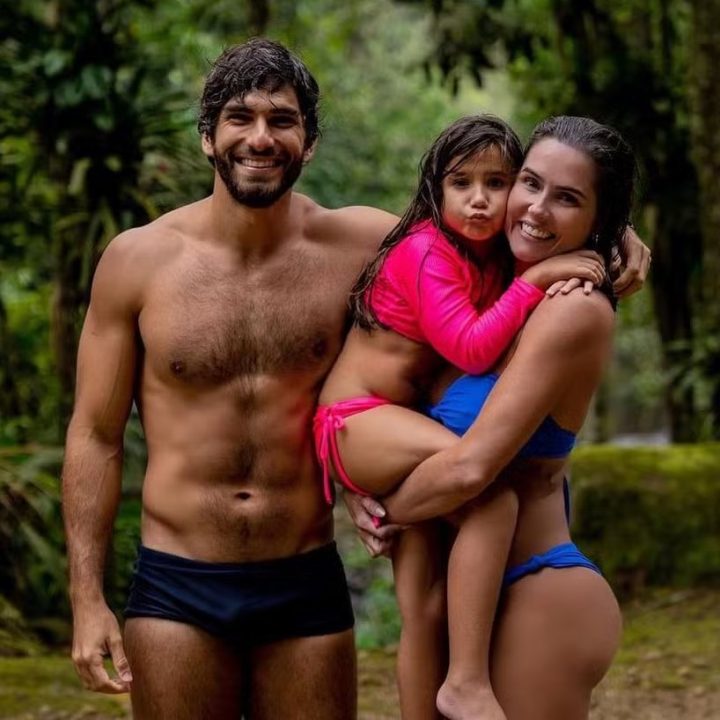 Hugo Moura, Maria Flor e Daborah Secco – Foto: Reprodução/Instagram