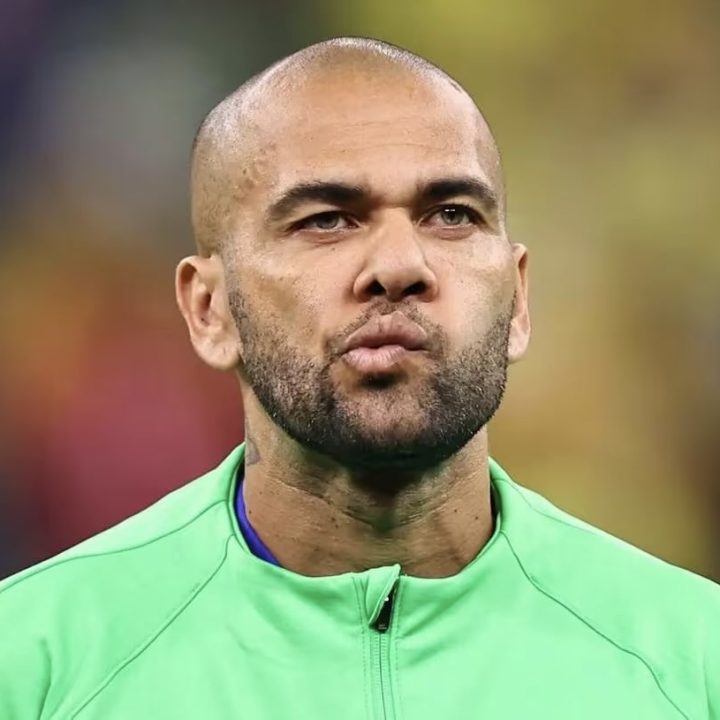 Justiça da Espanha absolve Daniel Alves de condenação por estupro
