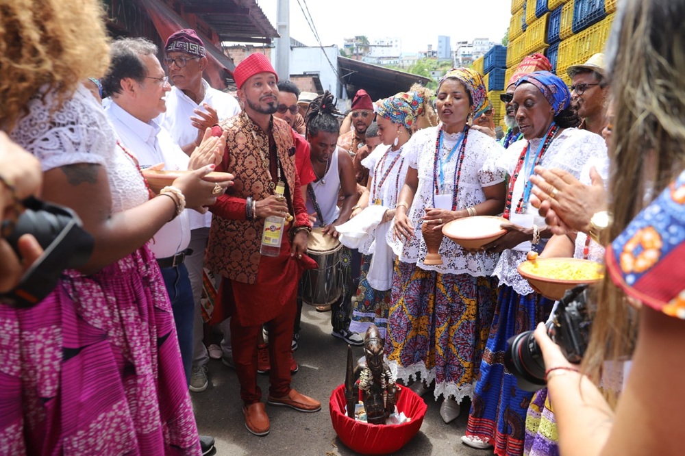 Candomblé de rua Olojá – Senhor do Mercado se consolida como atração do afroturismo baiano