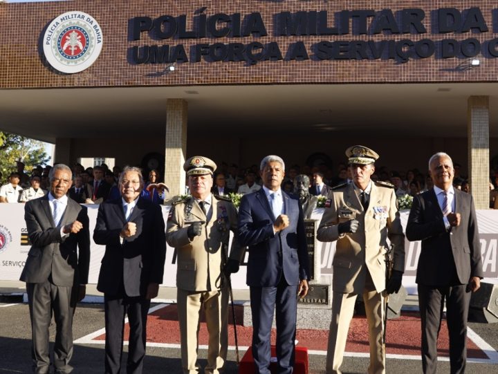 Novo comandante-geral da Polícia Militar da Bahia toma posse em Salvador
