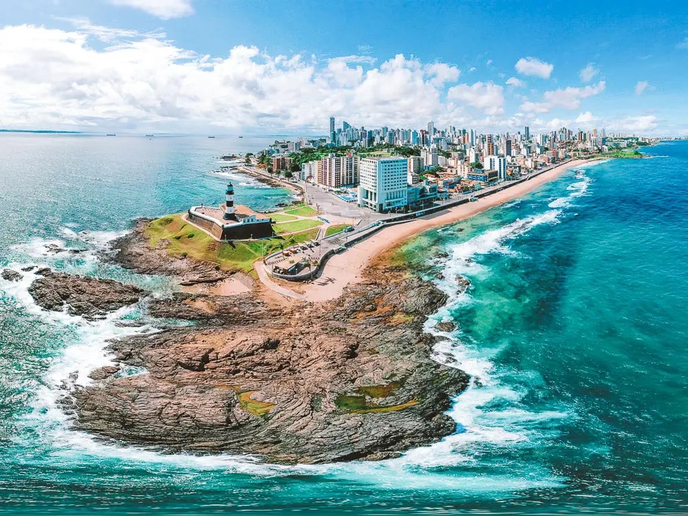 Salvador é principal porta de entrada do Nordeste de estrangeiros no Brasil, diz Embratur