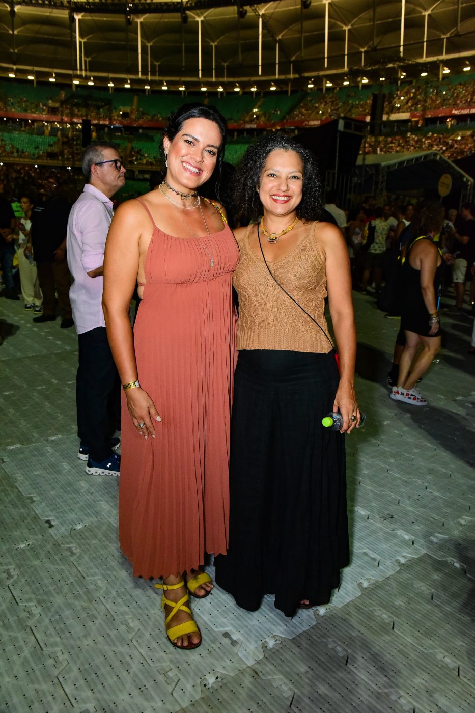 Aline Almeida Costa e Sheila Alvim