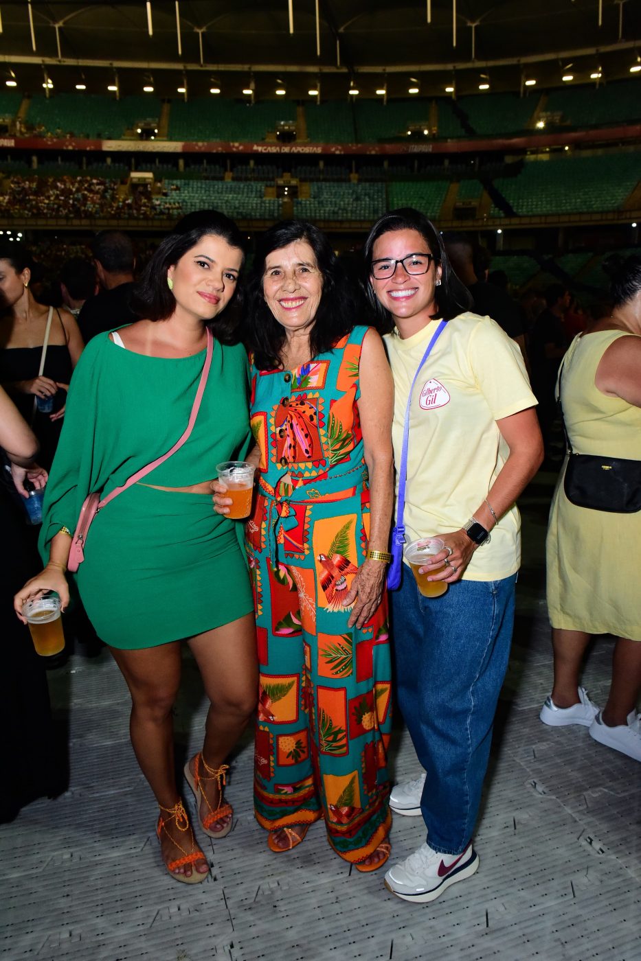 Leide Tavares, Sandra Valença e Ludmilla Campos