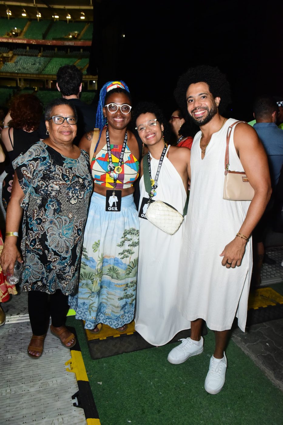 Valdinea Freitas, Viviane Ferreira, Camilla Prado e Henrique Barreto