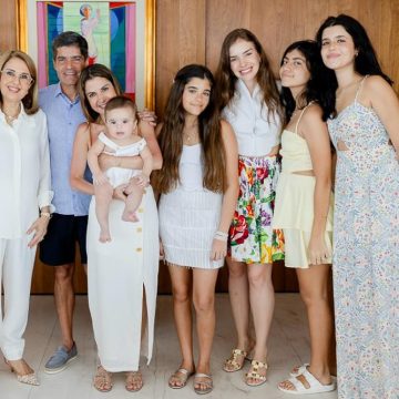 ACM Neto faz homenagem às mulheres da família: ‘Me inspiram todos os dias’