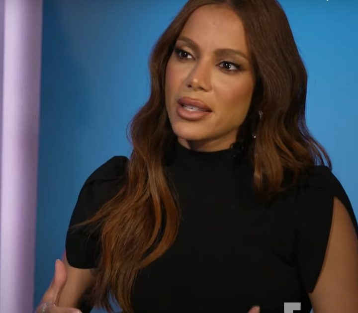 Equipe de Anitta nega rumores de cirurgia nos EUA após cancelamento de show