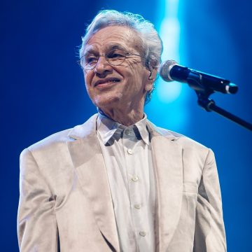 Caetano Veloso explica por que compôs música para o BaianaSystem: ‘Animação não-violenta’