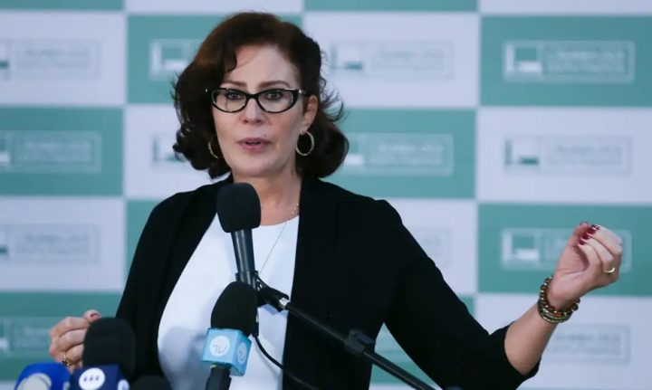 Julgamento: STF tem três votos para condenar a deputada Carla Zambelli