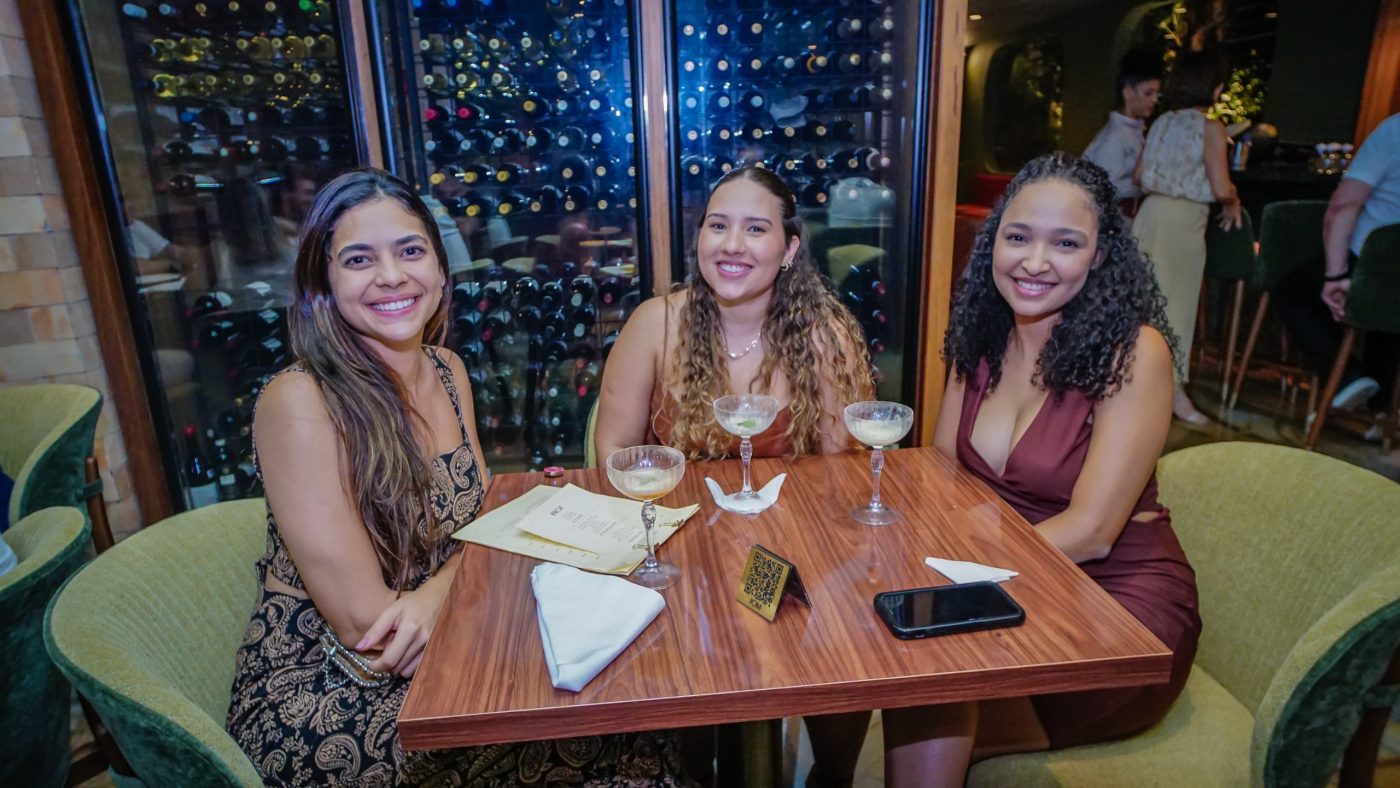 Thaís Franco, Mariana Franco e Natália Carvalho