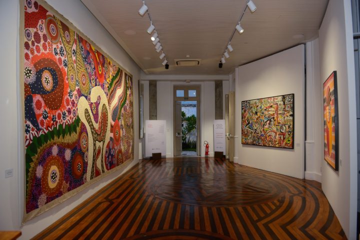 Exposição de Aislan Pankararu na Casa Rosa tem visitação estendida e programação de visitas guiadas, filme e bate-papo
