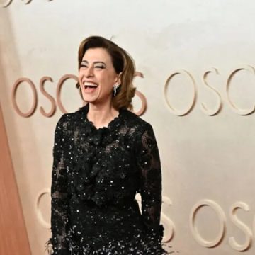 Fernanda Torres será jurada no Festival de Veneza 2025 após convite para integrar Academia do Oscar