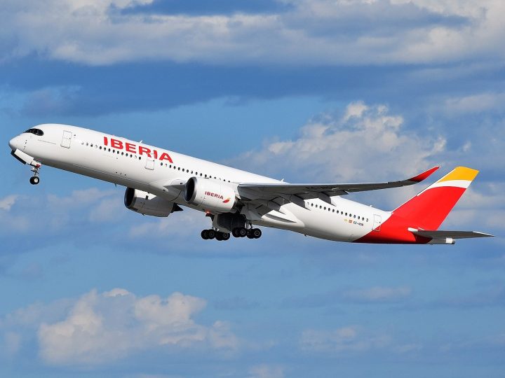 E Salvador? Iberia amplia atuação e anuncia voos diretos de Recife e Fortaleza para Madrid a partir de dezembro