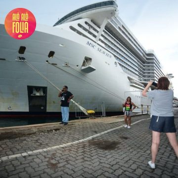 Dois cruzeiros chegam a Salvador com 7.709 passageiros para último dia de Carnaval