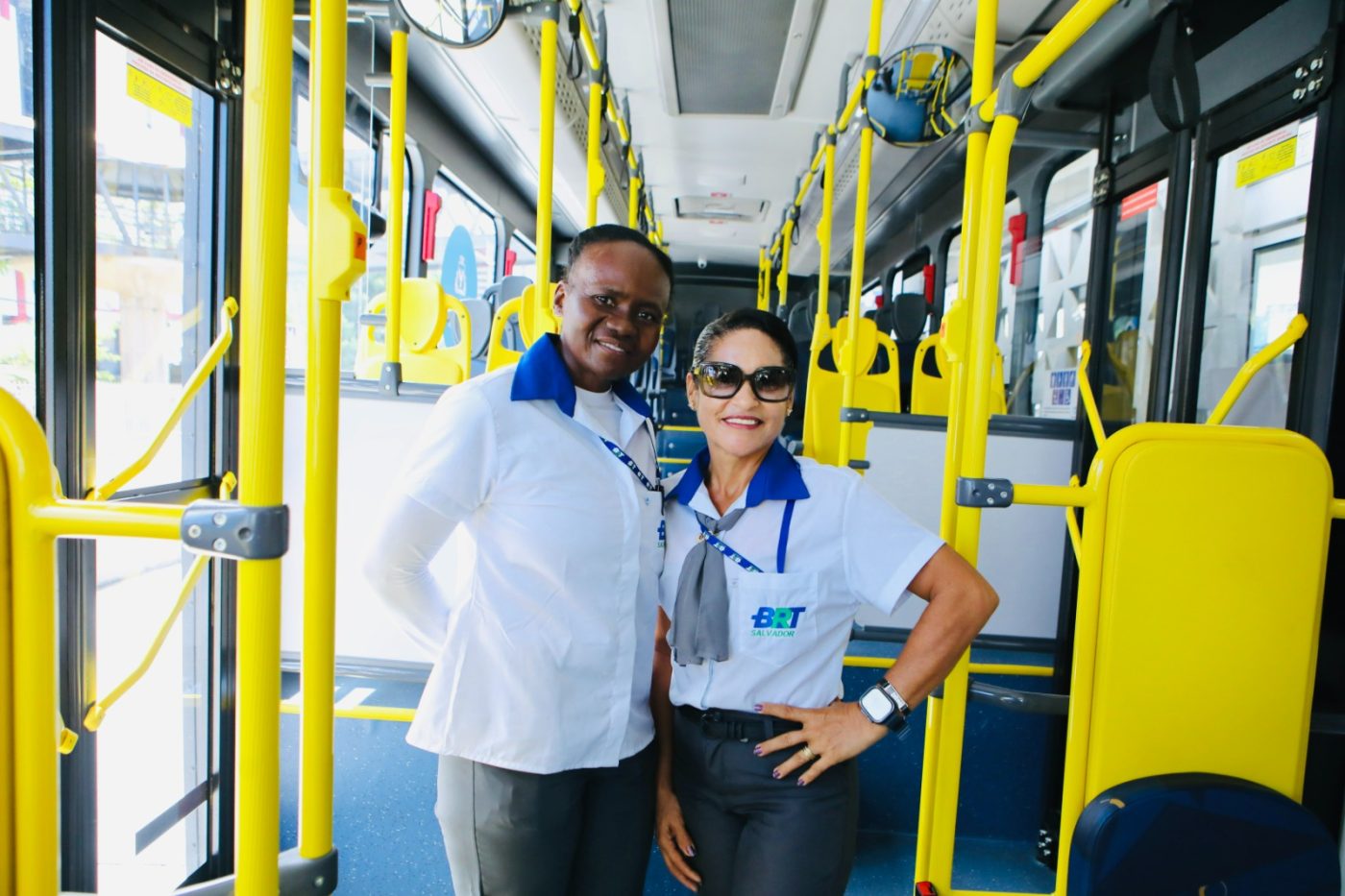 ‘Mulheres no volante’: Programa amplia número de motoristas mulheres no BRT Salvador