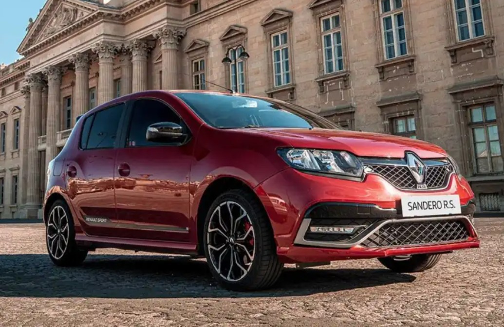 Renault Sandero sai de linha no Brasil após quase 20 anos