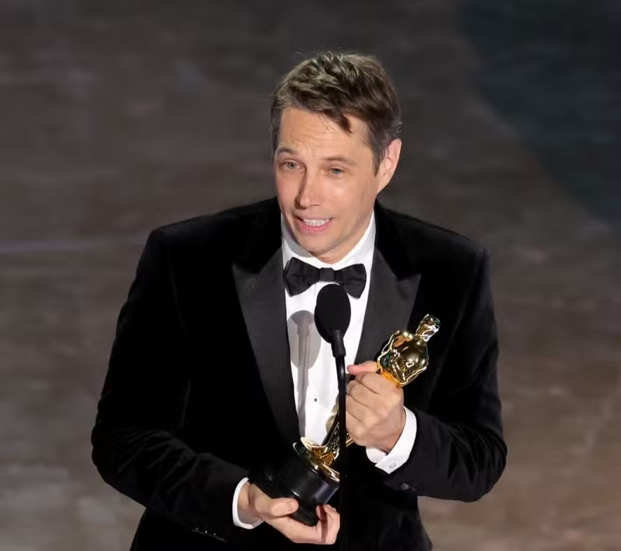 Oscar 2025: ‘Anora’ se destaca com 5 estatuetas, incluindo Melhor Filme; veja lista de ganhadores
