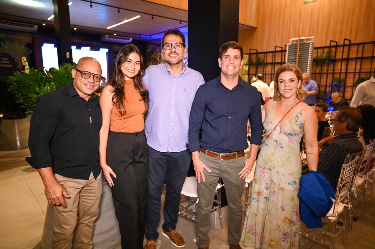 Wesley Bomfim, Melissa Carteado, Alan Lobão, Rodrigo Giudice e Taiane Costa
