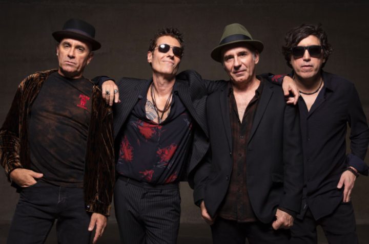 Capital Inicial celebra 25 Anos do Acústico MTV com show em Salvador