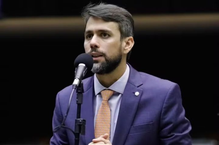 Pedro Lucas decide recusar convite para assumir Ministério das Comunicações