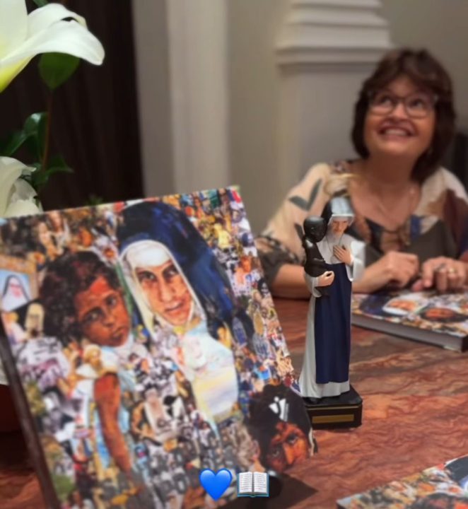 Livro que resgata trajetória de Irmã Dulce é lançado em Salvador