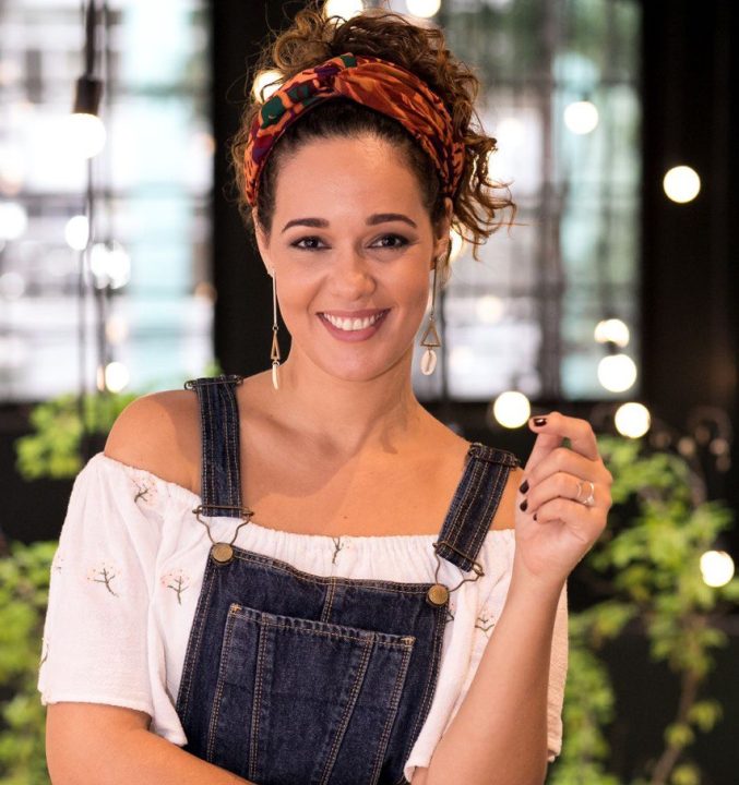 Renata Menezes assume comando do Band Mulher