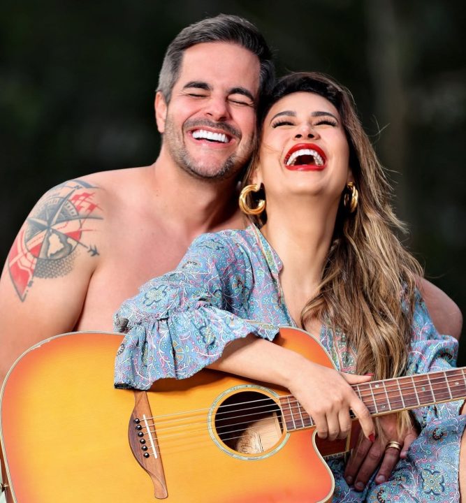 Marido de Simone Mendes faz declaração de amor para esposa: ‘Amo viver com você’