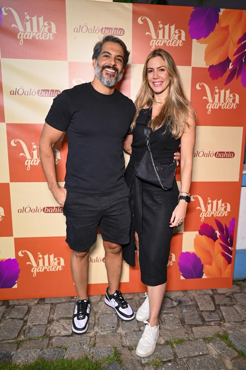 Thiago Almeida e Elizabete Parada